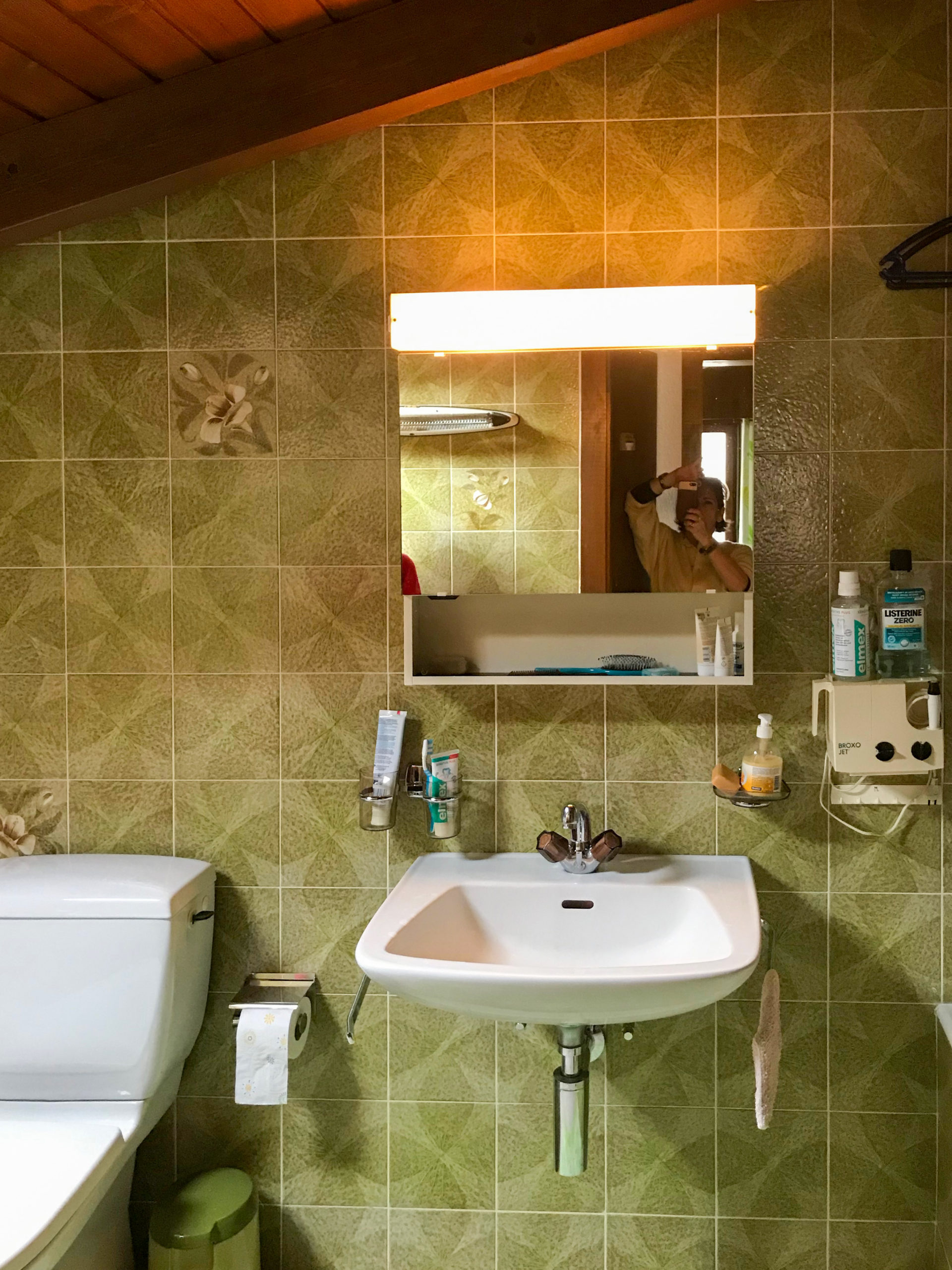 Venthône salle de bain avant