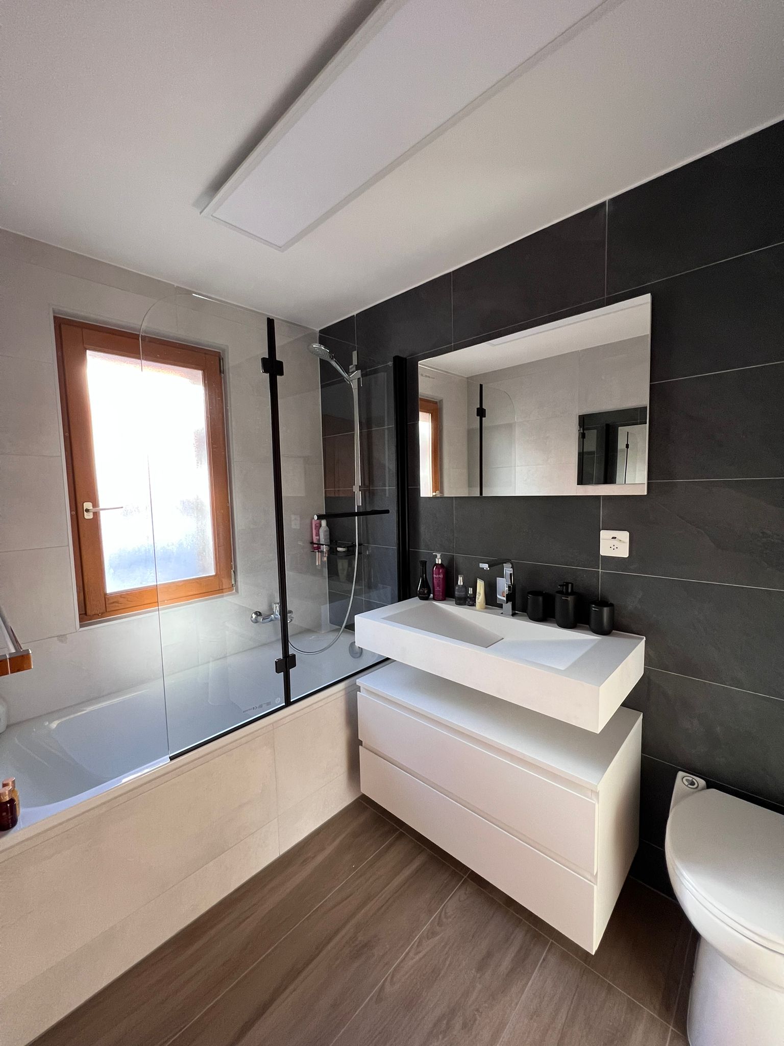 Verbier, salle de bain - Après